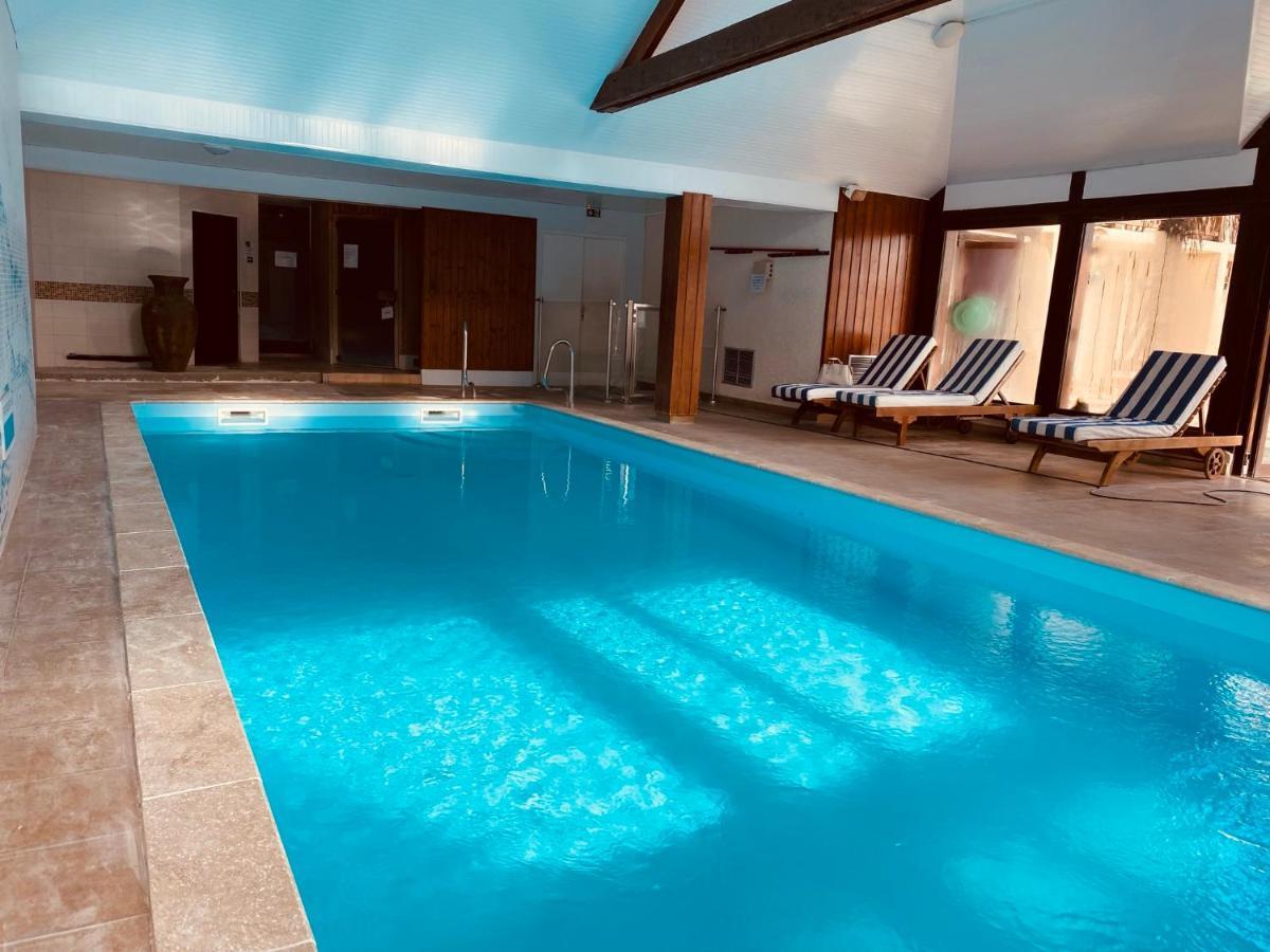 Logis Le Clos Deauville Saint Gatien Ngoại thất bức ảnh