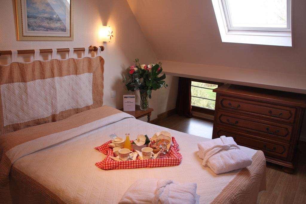 Logis Le Clos Deauville Saint Gatien Phòng bức ảnh