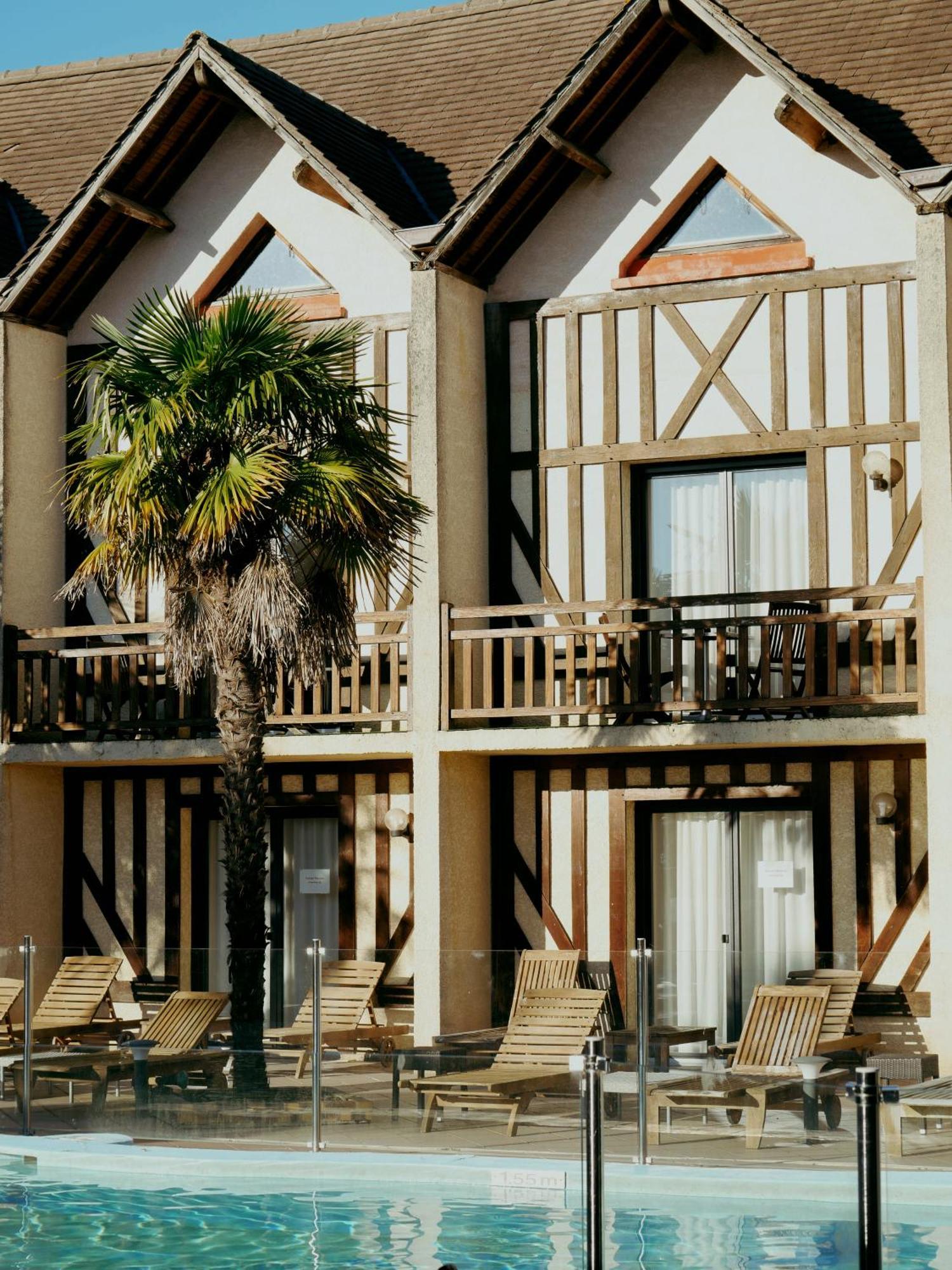 Logis Le Clos Deauville Saint Gatien Ngoại thất bức ảnh